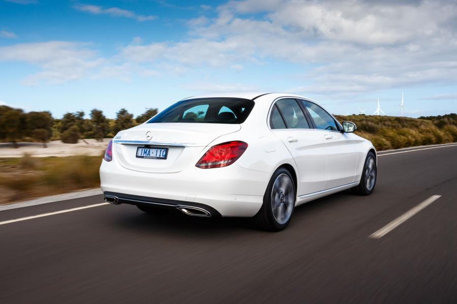  Mercedes-Benz C200 Avantgarde Line (W205) 2018 года  (WW) (фото 24 из 40)